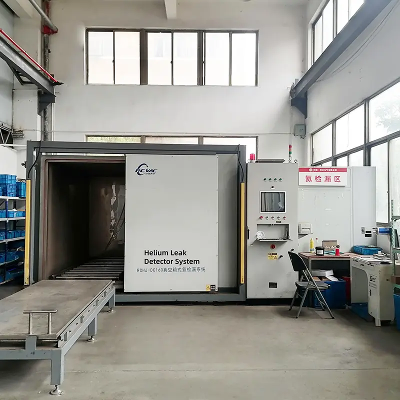 Helium-Leak-Detector-System